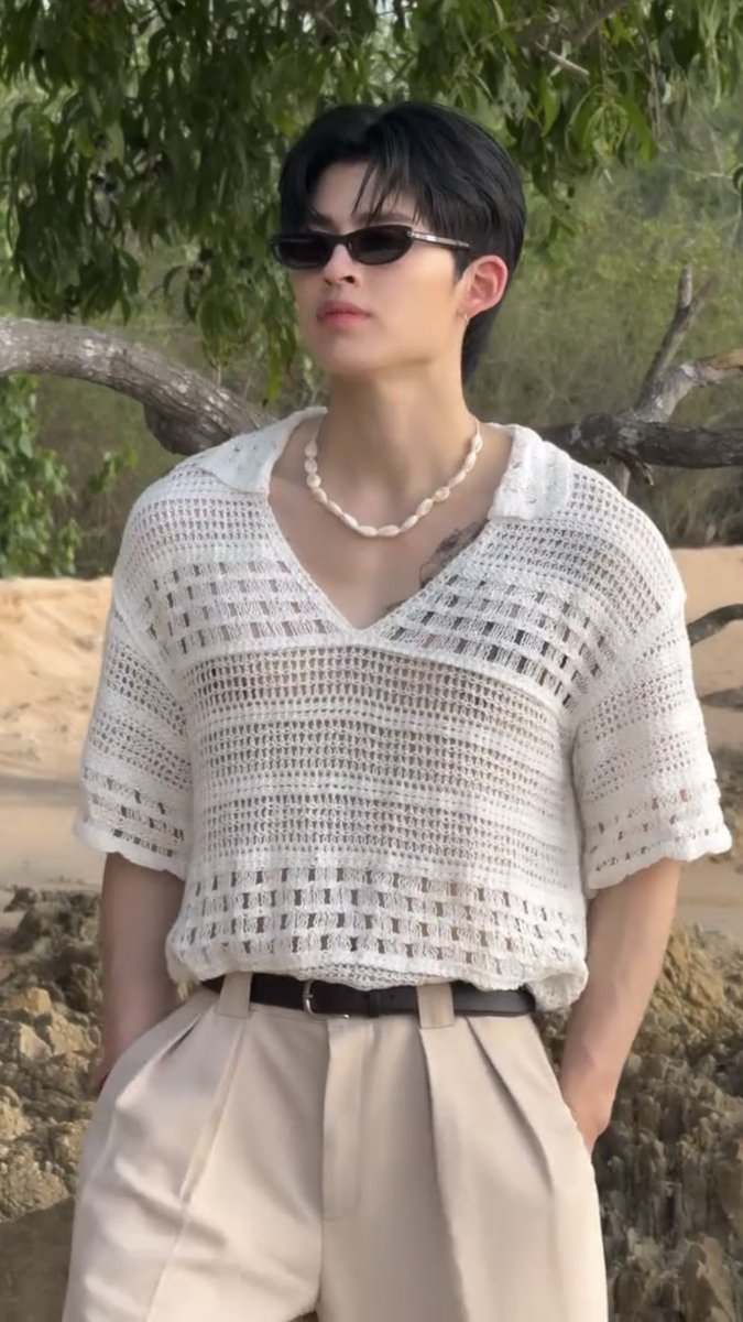 รูปร่างหน้าตาแบบพระเอกนิยายมีอยู่จริงว่ะ
