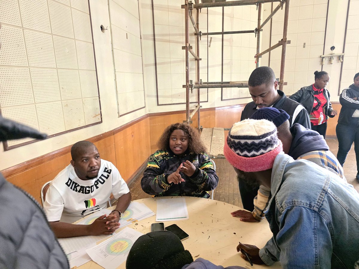 Collen_Malatji3's tweet photo. VD verification is currently underway in the Dr Kenneth Kaunda Region as we continue strengthening structures on the ground, because elections are won at VD level.

Economic Freedom and Social Change Now, Not Later!
#ANCYLatWork https://t.co/tDPnGBVER9