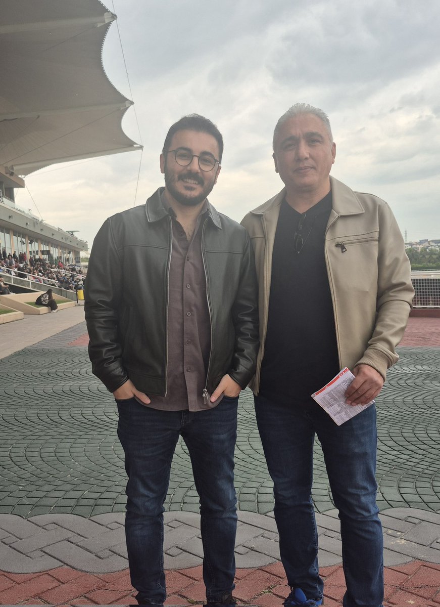 smhcnl's tweet photo. Ankara hipodromun da üstadım ile 
@ferhatpusa ❤️🧿💯🔥 https://t.co/MK1xJaN6YR