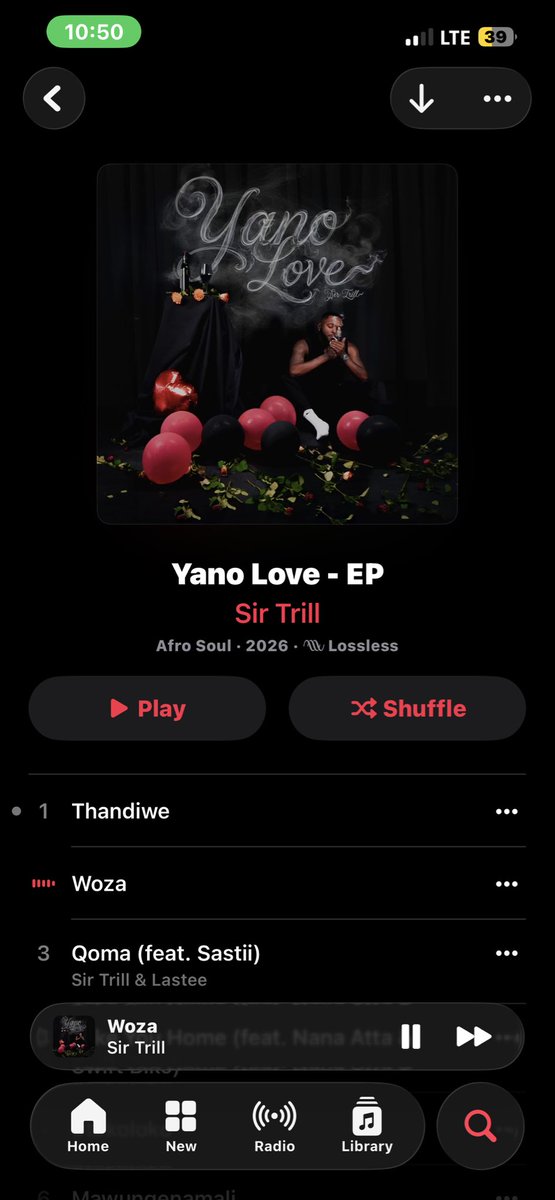 P_Solani_'s tweet photo. @SIR_TRILLSA dropped a beautiful project.

It makes me wanna fall in love once more. 😅😹❤️🔥 https://t.co/8gCDNsWu7y