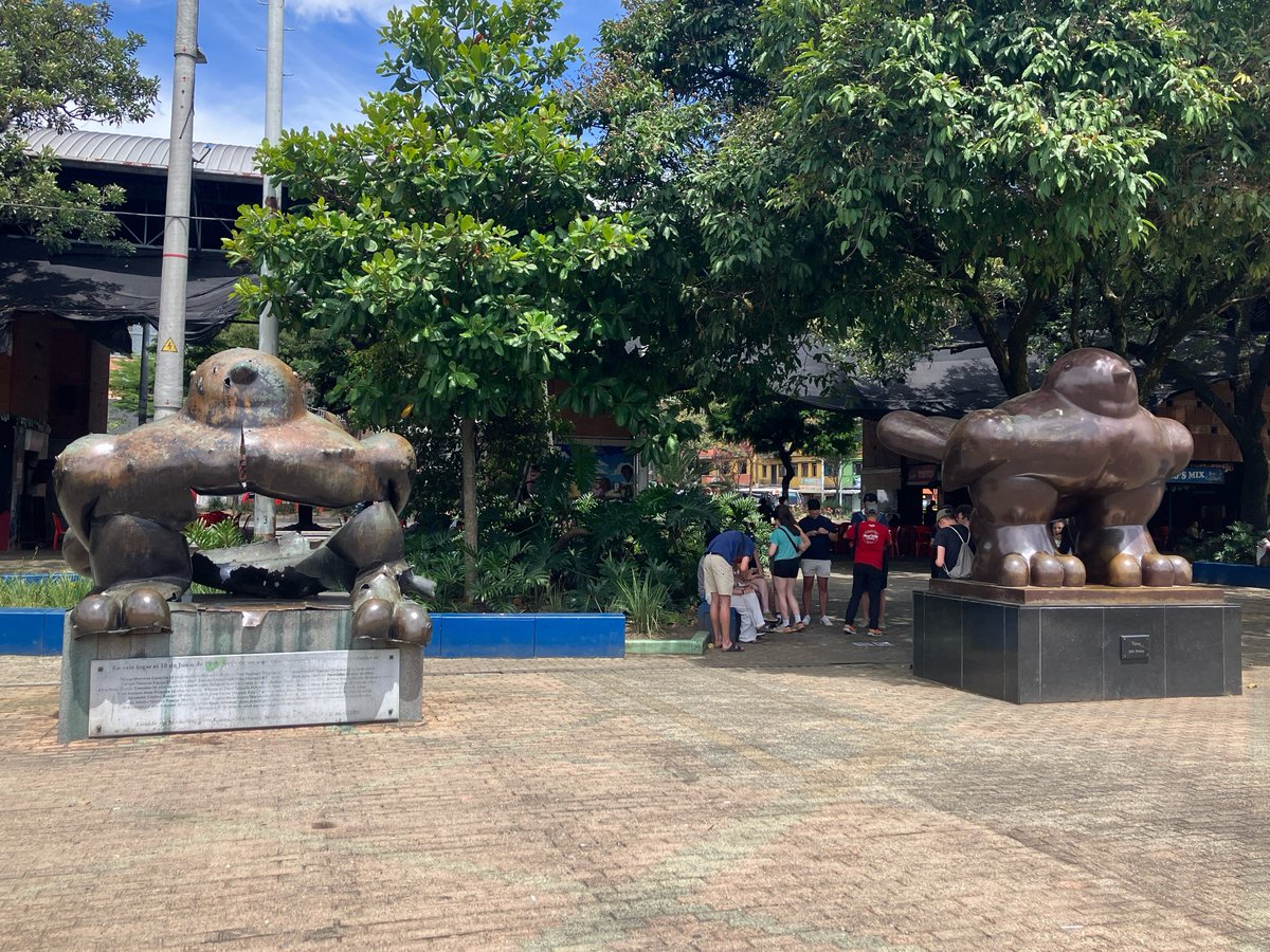 teatime4pm's tweet photo. Medellín 🇨🇴 https://t.co/NIJ4iWbmPO