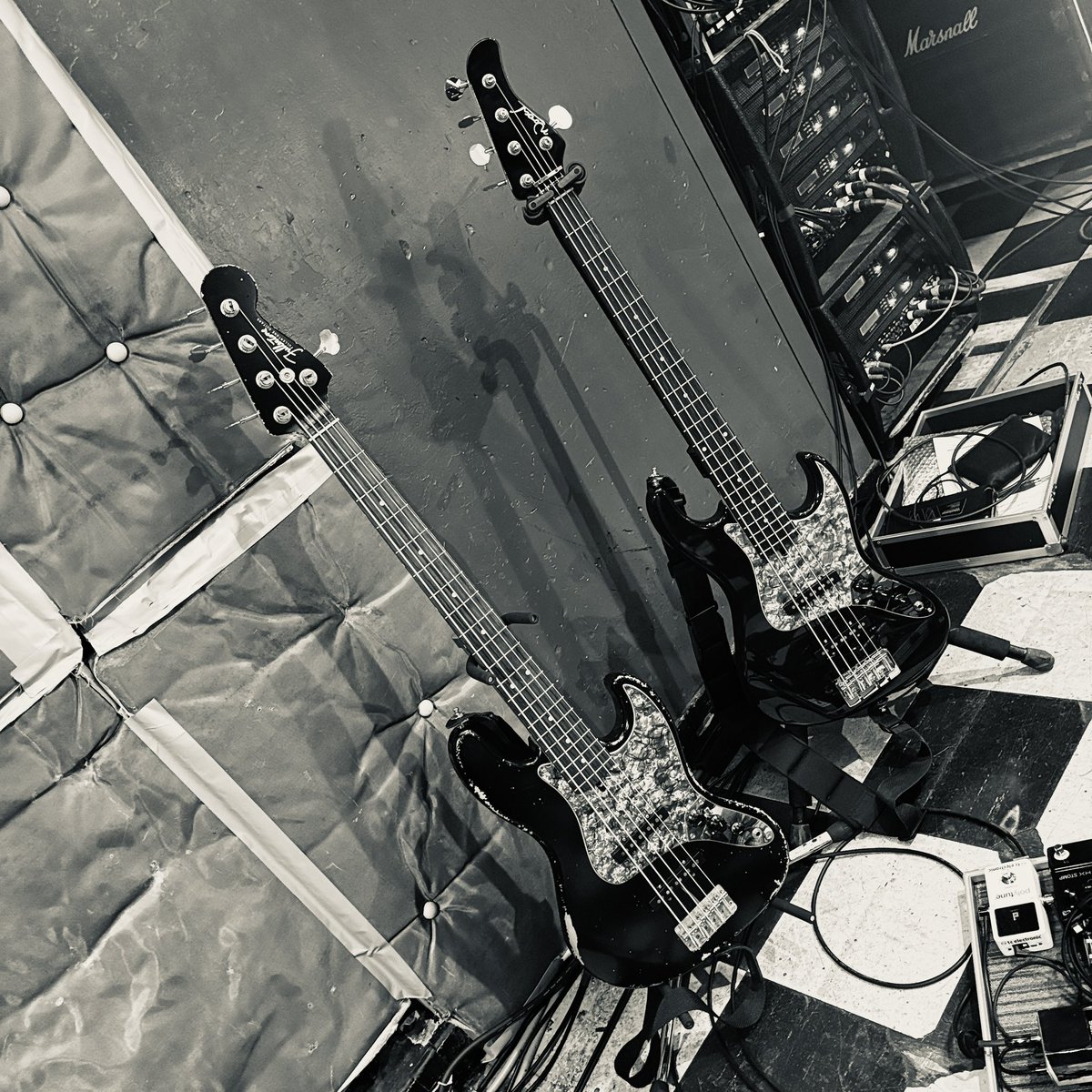 you kiyo shuji 
TOUR 2026 CONNECT🤝
〜the road that continues〜
day1 新宿LOFT
