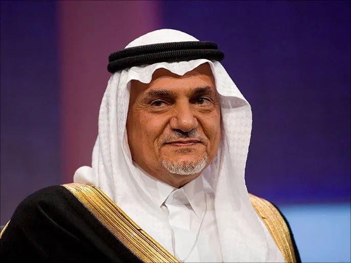 الأمير تركي الفيصل:

 قافلتنا تسير .. وليعض أعداؤنا على أصابعهم من الغيظ. 

-