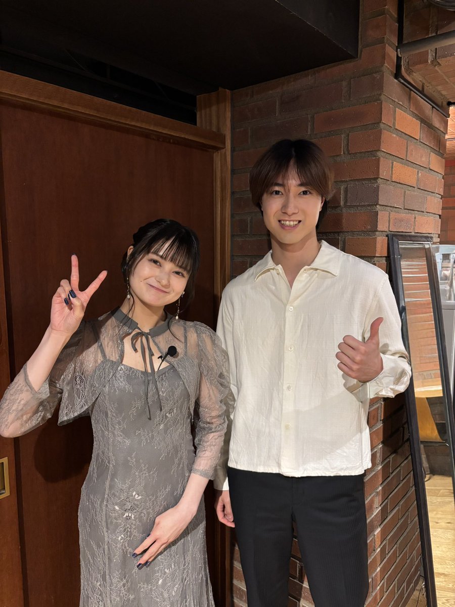 clover_withlove's tweet photo. ＼ ✨Bチーム千穐楽✨ ／

朗読劇📖
『 #クローバーに愛をこめて』

本日Bチームの千穐楽でした🍀
>>> #櫻井佑樹 #橘美來

終演後のお2人
オフショットをお届けです💐

ご来場の皆さまも
ありがとうございました✍🏻

#井筒雄太 #白戸ゆめの
#櫻井佑樹 #橘美來
#寶珠山駿 #大久保桜子 https://t.co/toz9K4hiwA