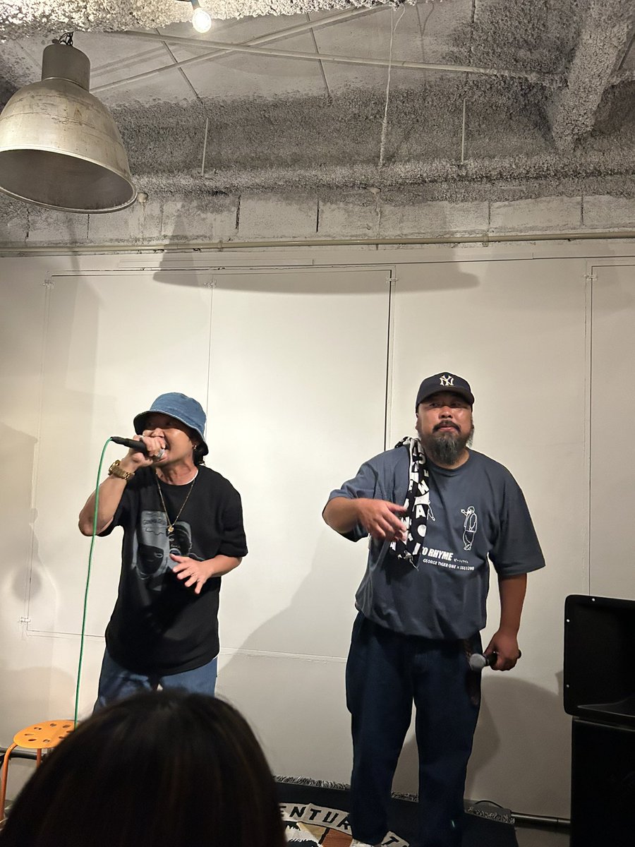 ひとし tweet media