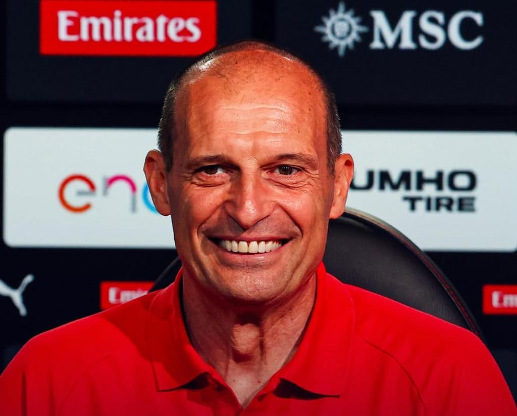 ACMilanFRA's tweet photo. 🎙 #Allegri "Mon objectif est de rester au Milan. Je ne me suis pas posé la question pour devenir sélectioneur de l'Italie" https://t.co/qwNDSsfPiY