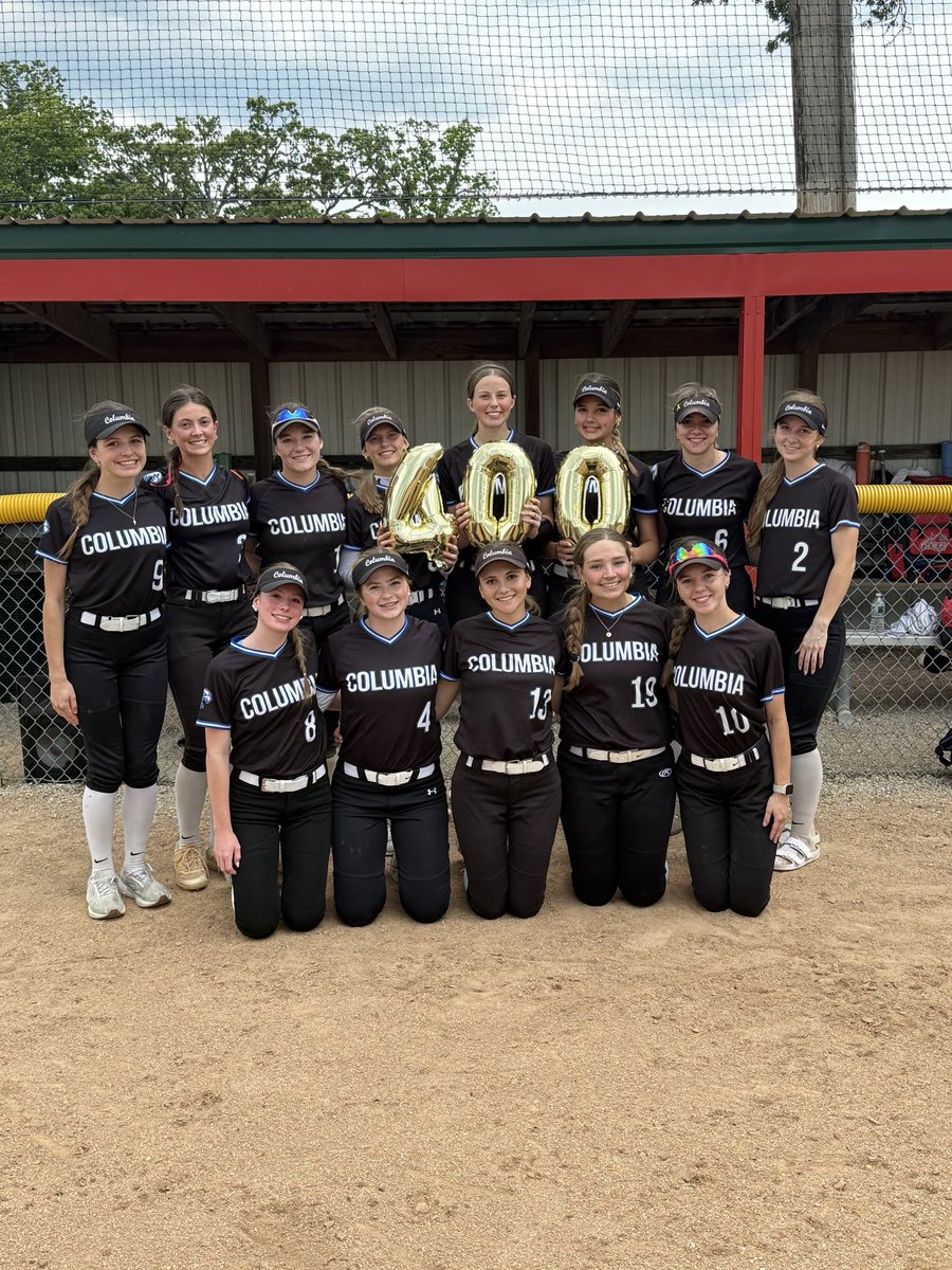 CHSSoftball_1's tweet photo. Recap from Salem:🥎🦅
Eagles beat Salem 4-3! Finishing 2nd in conference with an 8-2 record! 
@EmilyWebbRHP26 was dominate on the mound with 14 strikeouts! Also collecting her 400th career strikeout!🦾
Reagan, Julia, and Emily all collected an RBI!🤩
#wefight https://t.co/mIFv7a4d78