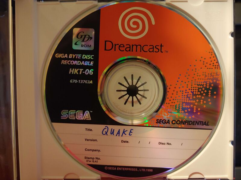 SurreMediaFacts's tweet photo. In 2000, there was a Dreamcast port of Quake developed by Titanium Studios within just nine days, but it was more likely a proof of concept in order to attract publishers, rather than a release set for retails.

The prototype has recently been found and dumped by AxlThunder. https://t.co/zupmbC6nUf