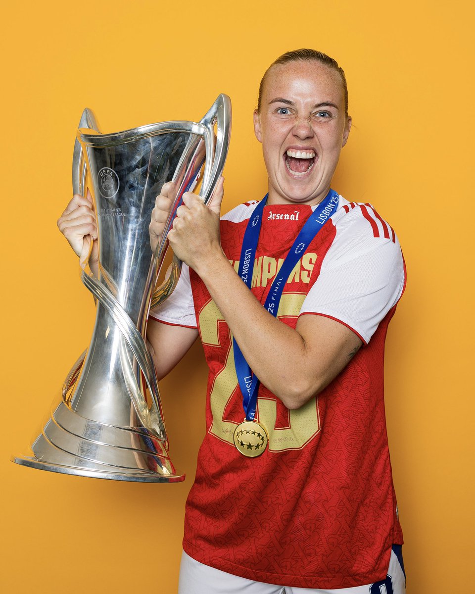 UEFA Women’s Champions League tweet media