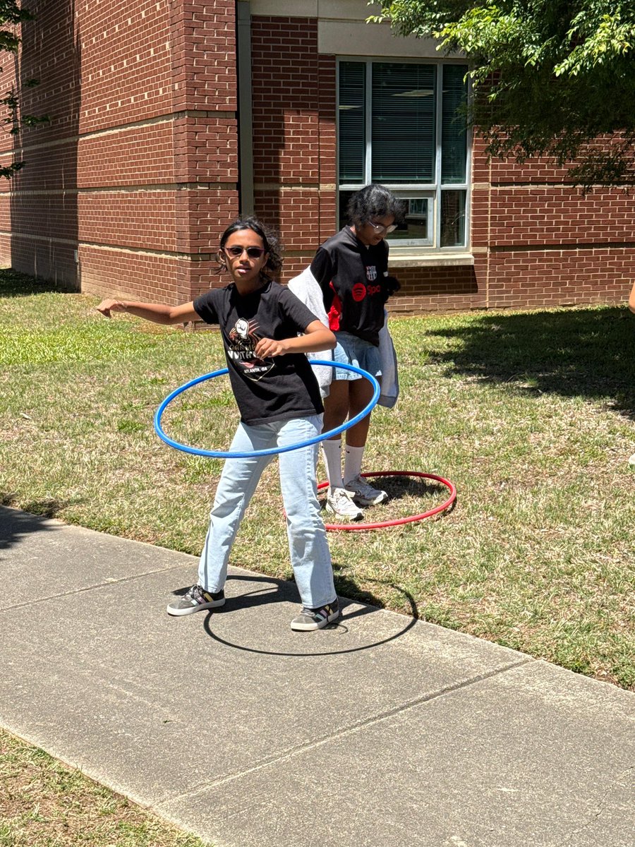 Creek View Elementary School tweet media