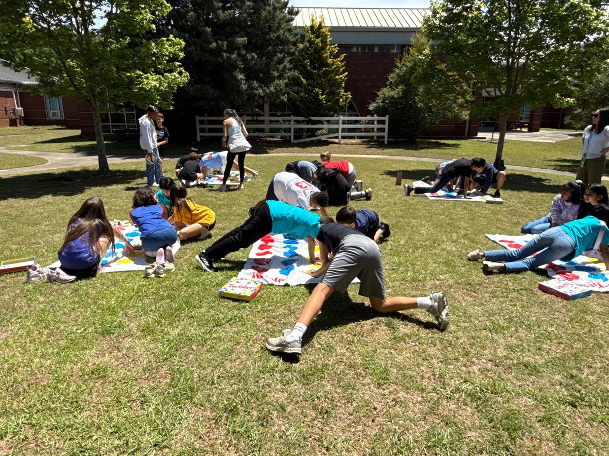 Creek View Elementary School tweet media