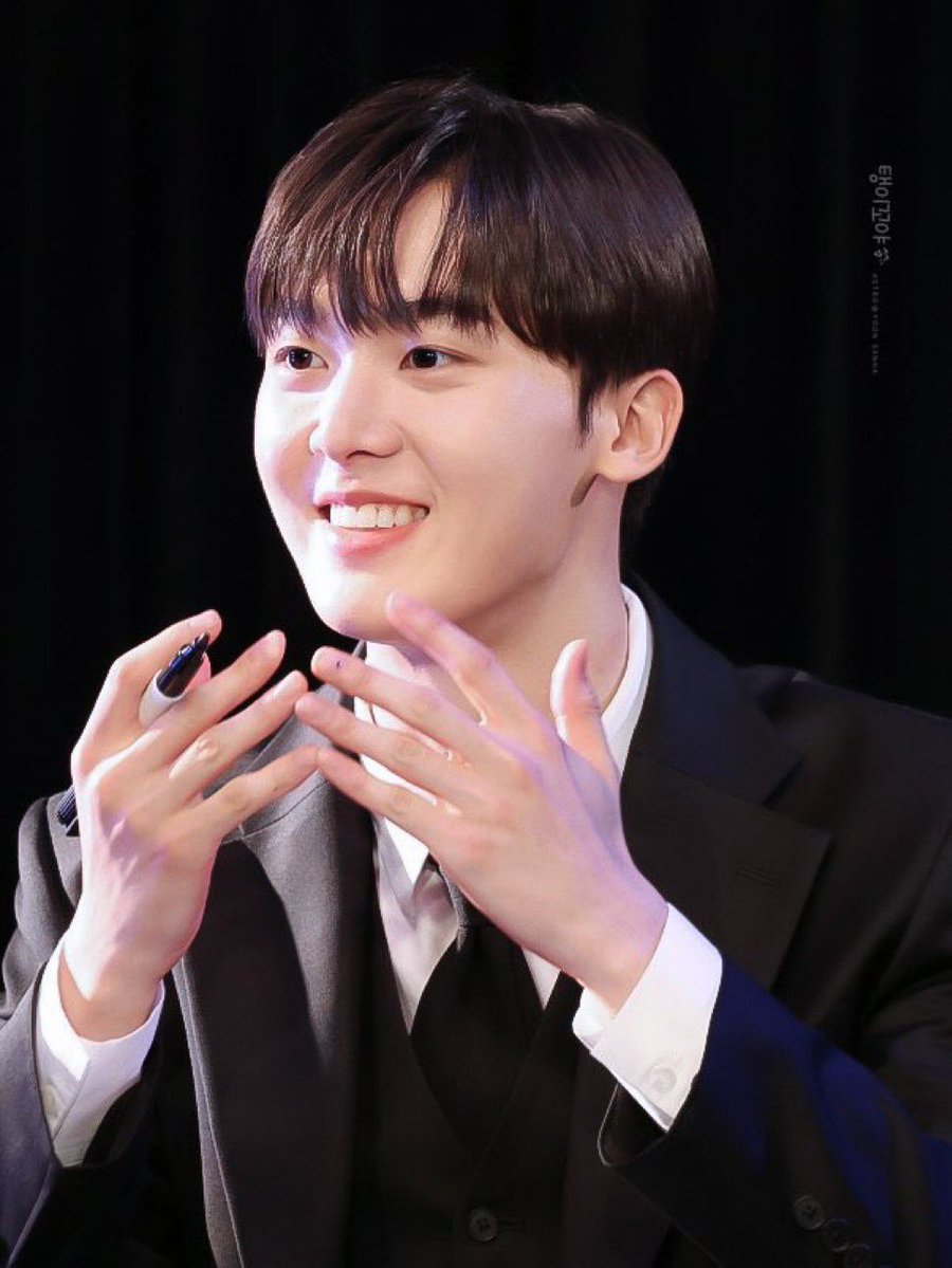 콩딴 tweet media