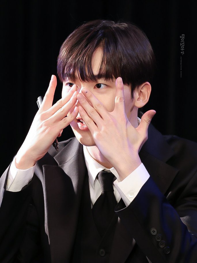 콩딴 tweet media