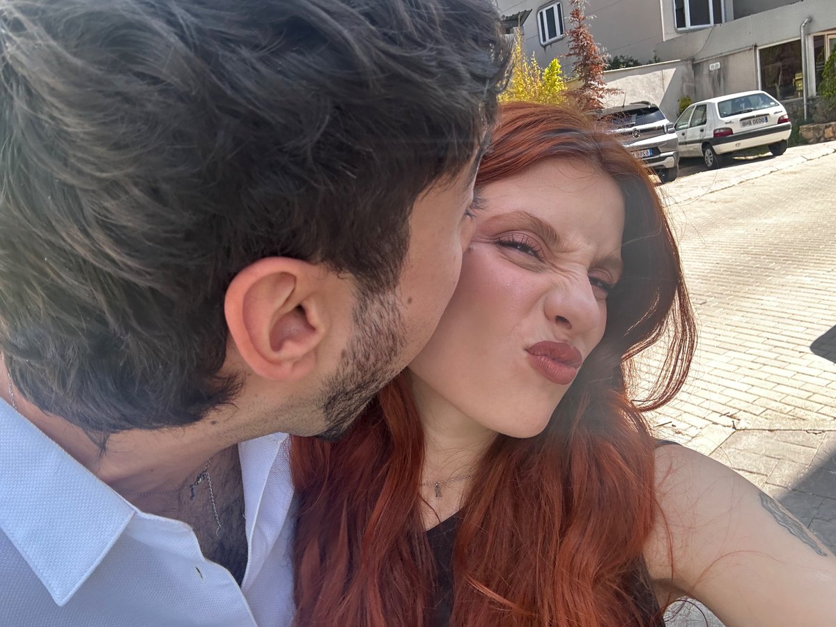 Lara’s version tweet media