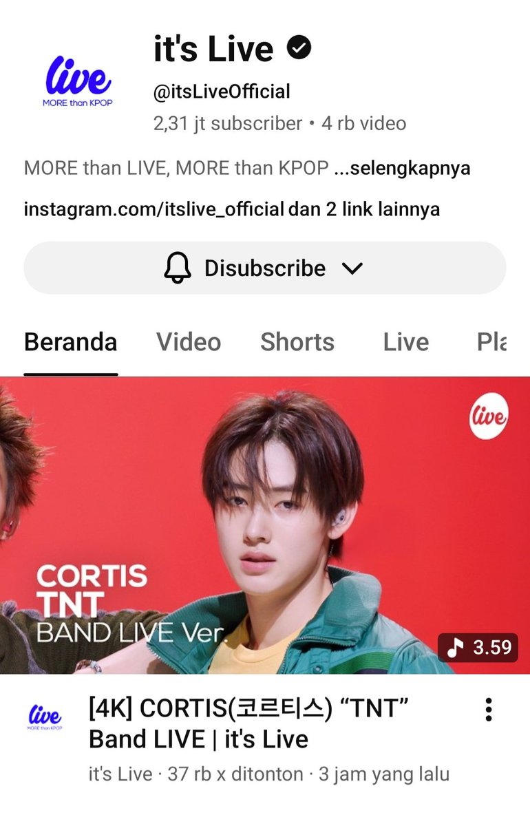 _Noona_Cortis's tweet photo. @itsLIVEofficial I love This Scene, Juhoon really looks COOL here as the center 😍 
#itsLive_event_CORTIS_3 
#itsLive #CORTIS https://t.co/OTuK3TDLs0