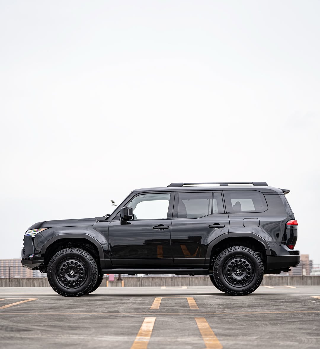 ThrottleCars's tweet photo. Lexus GX 550 https://t.co/DcasN0tqEE