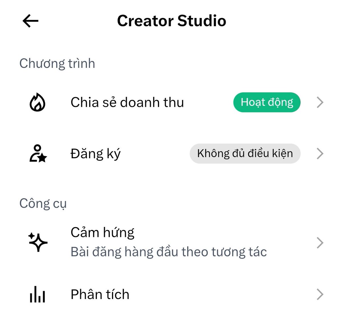 Vương tweet media