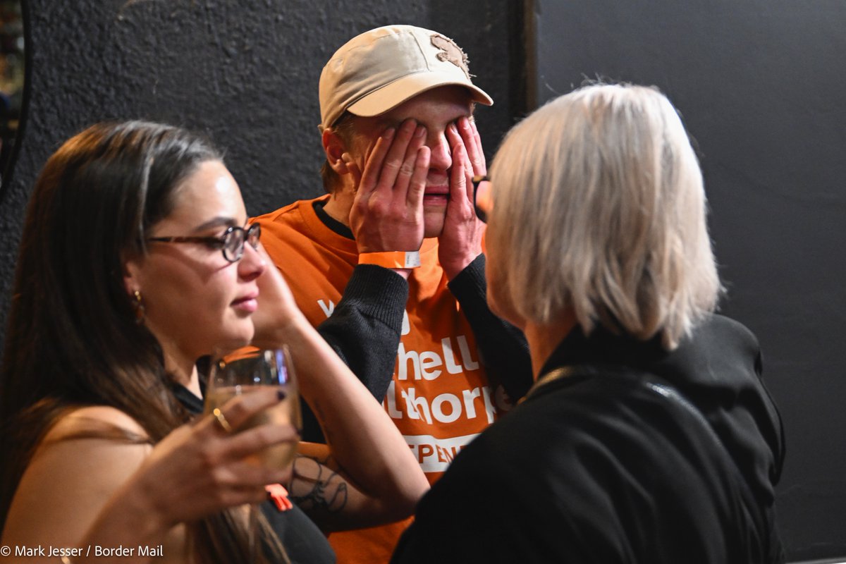 MarkJesser's tweet photo. 'People are choosing a protest vote': Milthorpe's emotional concession speech @bordermail @chelswilsonnews  https://t.co/44VsXp3Ld4 https://t.co/3bJfGNueWm