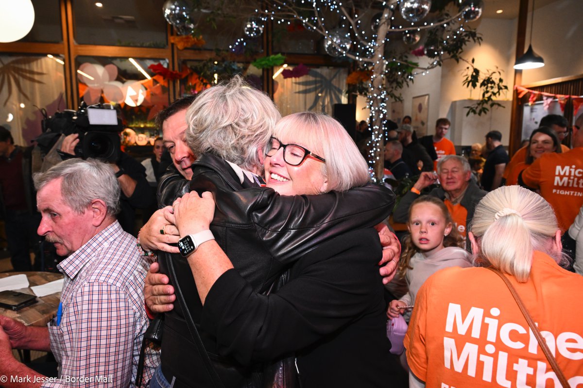 MarkJesser's tweet photo. 'People are choosing a protest vote': Milthorpe's emotional concession speech @bordermail @chelswilsonnews  https://t.co/44VsXp3Ld4 https://t.co/3bJfGNueWm