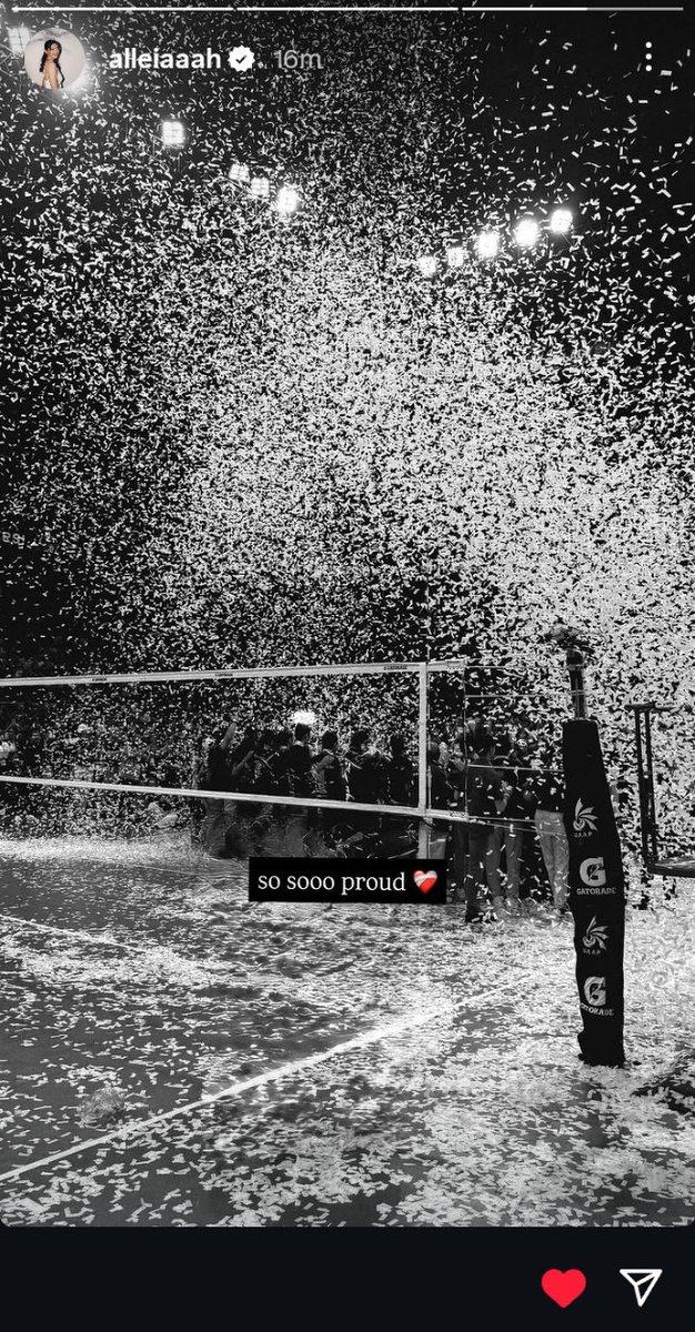 lumotforever_'s tweet photo. ang gandaaa ng kuha ni alleiah dito 🥹🤩💚

#13ringTheCrownBackToTaft #UAAPSeason88 https://t.co/6ctSVrtEnf