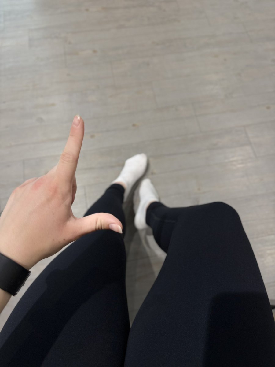 queennalina's tweet photo. Zeit zu zahlen ihr Loser. https://t.co/S30rka8muc
