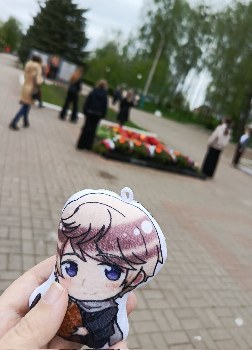 CycleOfHeart's tweet photo. Выгуляла маленького сегодня.

С Днем Победы! https://t.co/Cs1HI6aYnQ
