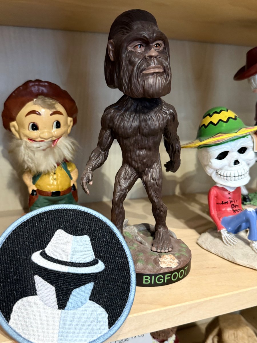 roundingfourth's tweet photo. @thespybrief Psssst, Mario......Keep this to yourself, but check out my double-rare sighting at the MKE Bobblehead Museum.  A bungled DD? Sasquatch joining TSB family? So many questions, so few answers. https://t.co/kt8gzTz9A8
