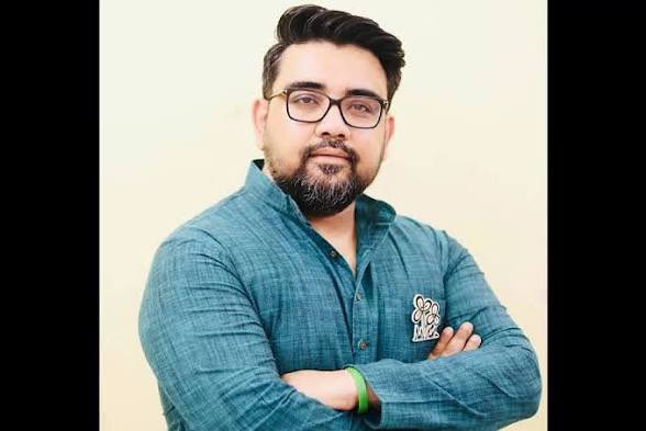 TMC suspending one of its loudest anti-BJP TV warriors right after losing power is cinema 😭

For years the job description was:
“Shout on debate shows, trend hashtags, attack BJP 24x7.”

Now suddenly HR has arrived with:
“Thank you for your contribution to democracy. Please hand