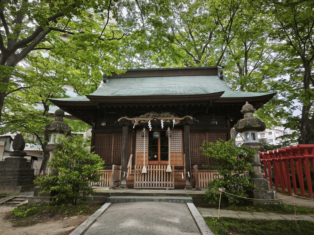 opa63862053's tweet photo. この日は福島デスティネーションキャンペーン参加18寺社の愛宕神社⛩️に参拝🙏福島DC期間限定特別御朱印（5月）を拝受✨

#愛宕神社 #愛宕様 #メッケ稲荷 #身代り大黒様 #郡山市清水台 https://t.co/HE8z0ncIB0