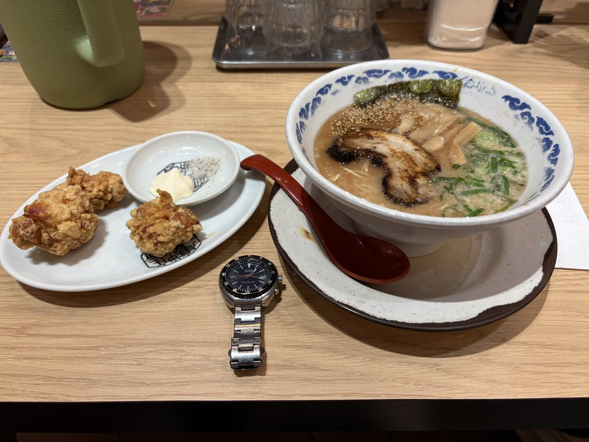 にあ tweet media
