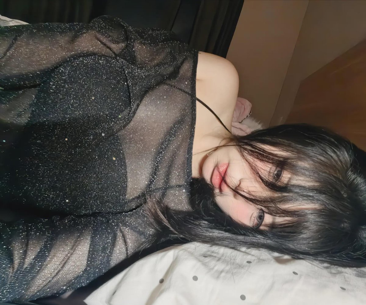 好讨厌穿内衣啊勒着本宝宝的大奶子了😣 https://t.co/AkWD13ZqGg