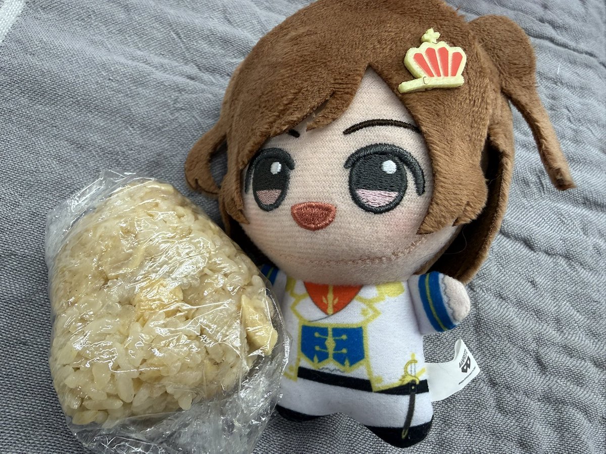 華恋です！

#舞台エルドラド
劇場に入りました🚢

迫力が凄い…
本当に…劇場が大海原だ！

輝ちゃんが手作りの
炊き込みご飯おにぎりを
作ってきてくれました🍙

美味しくて長丁場も
頑張れちゃった🤙🏻✨

🎫l-tike.com/play/mevent/?m…

#華恋の稽古場日記(劇場)
#スタァライト