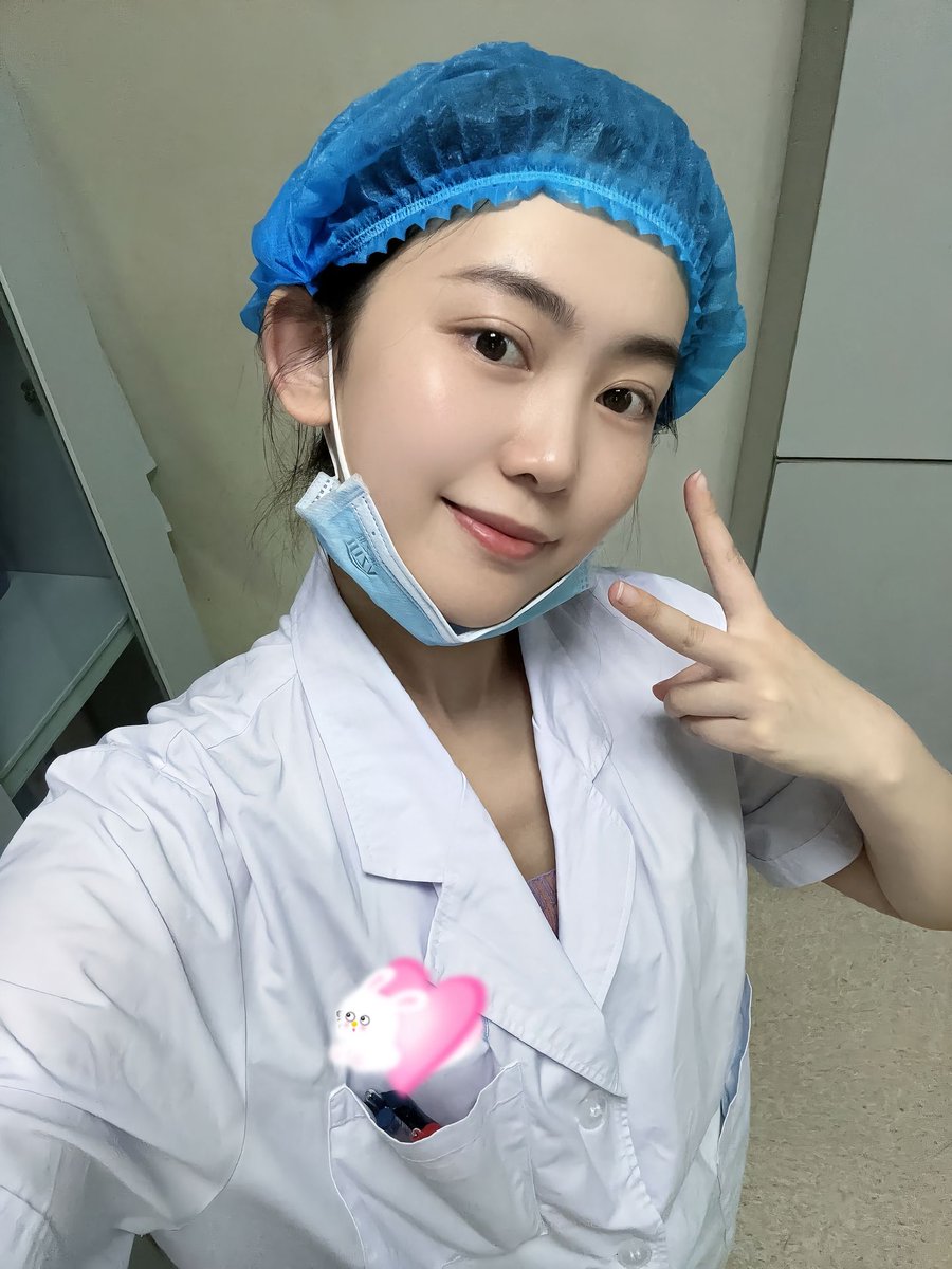 不行了~~~忍不住了， 现在是21:00分  给这条动态  点赞评论13 全部Luo 照回复！不回复是小🐶 https://t.co/x02vgVM7OK
