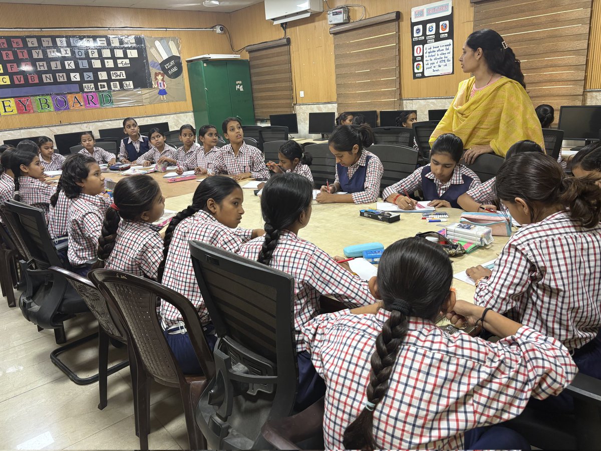 QutabgarhSkv's tweet photo. Slogan Writing Competition organized under Vidyanjali in the month of May inspired students to showcase their creativity and spread awareness through meaningful slogans.@DIETPitampura @Dir_Education @princypandit @QutabgarhSkv @vidyanjali_edu @VidyanjaliDelhi https://t.co/iY3YRXc5j4