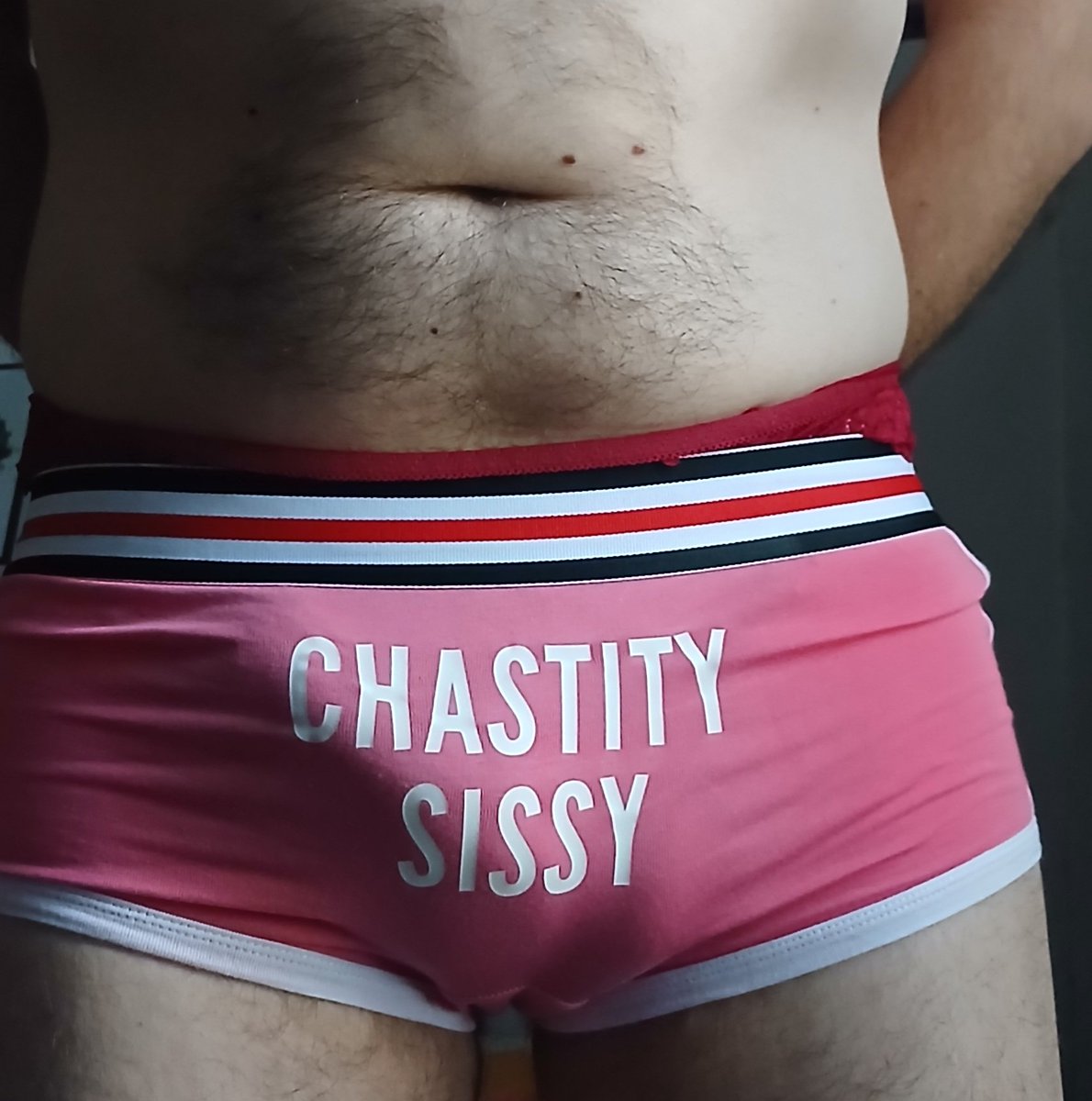 adrianlecu69's tweet photo. Petit gay recherchant a faire de nouvelles rencontres. 
100% passif. 
Envie de te vider ? Je suis la pour ça. https://t.co/zd8Qa5JYKS