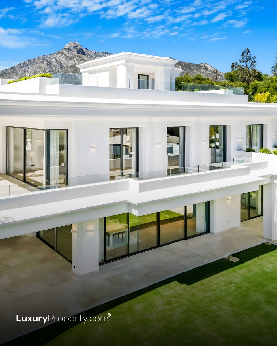 LuxuryProperty.com®️ tweet media