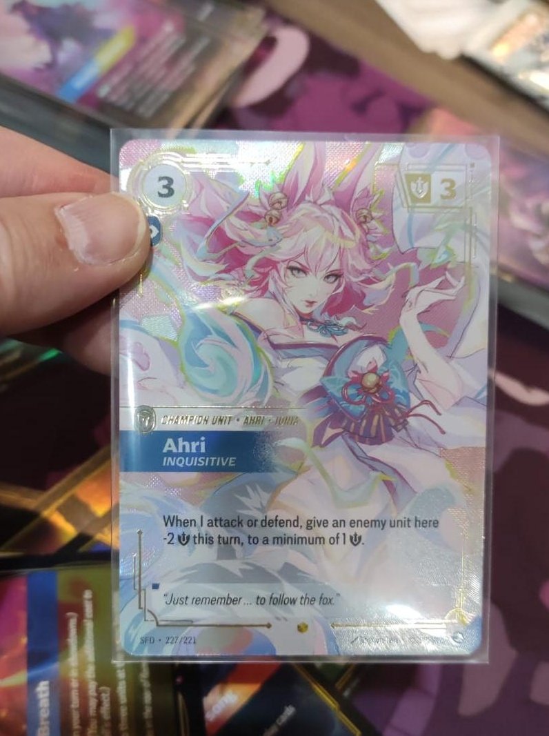 DraagoonsHS's tweet photo. Ahri - Inquisitive! 

. 
#draagoonshobbyshop #riftbound 
#leagueoflegends dra https://t.co/vrCFGnhX8q