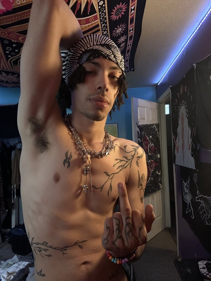 🕸️findom Master Damoni🕷️ tweet media