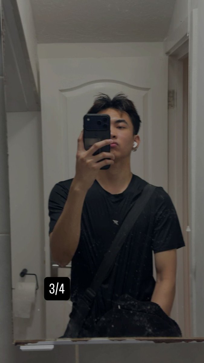 𝕯 𝕵 tweet media