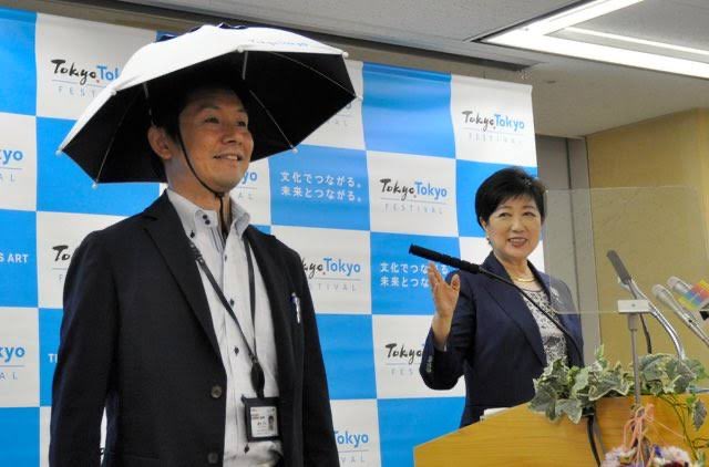 "1994年米騒動！の巻"、昨年米騒動部分でも歴史が繰り返されていたけど2019年の東京都では行政主導でなんか変なファッションを広めようとするという部分でも歴史を繰り返していたの笑ってしまう。なんでこんな変な部分まで繰り返すんだよ、歴史