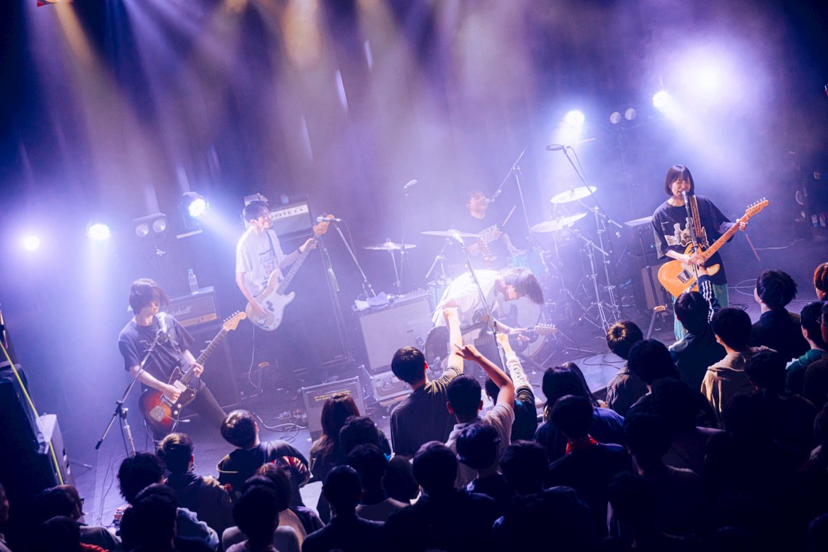 kurayami_saka's tweet photo. 2026/05/09(sat)
kurayamisaka tte, doko? #7 
「くらやみざかより愛を込めてツアー2」

札幌近松 w/ NOT WONK

ツアー初日はNOT WONKと共に最高のスタートを切れました。札幌ありがとう。始まるぜ。(清水)

📸 @MmmuSic_ai https://t.co/WBBo3KNeLK