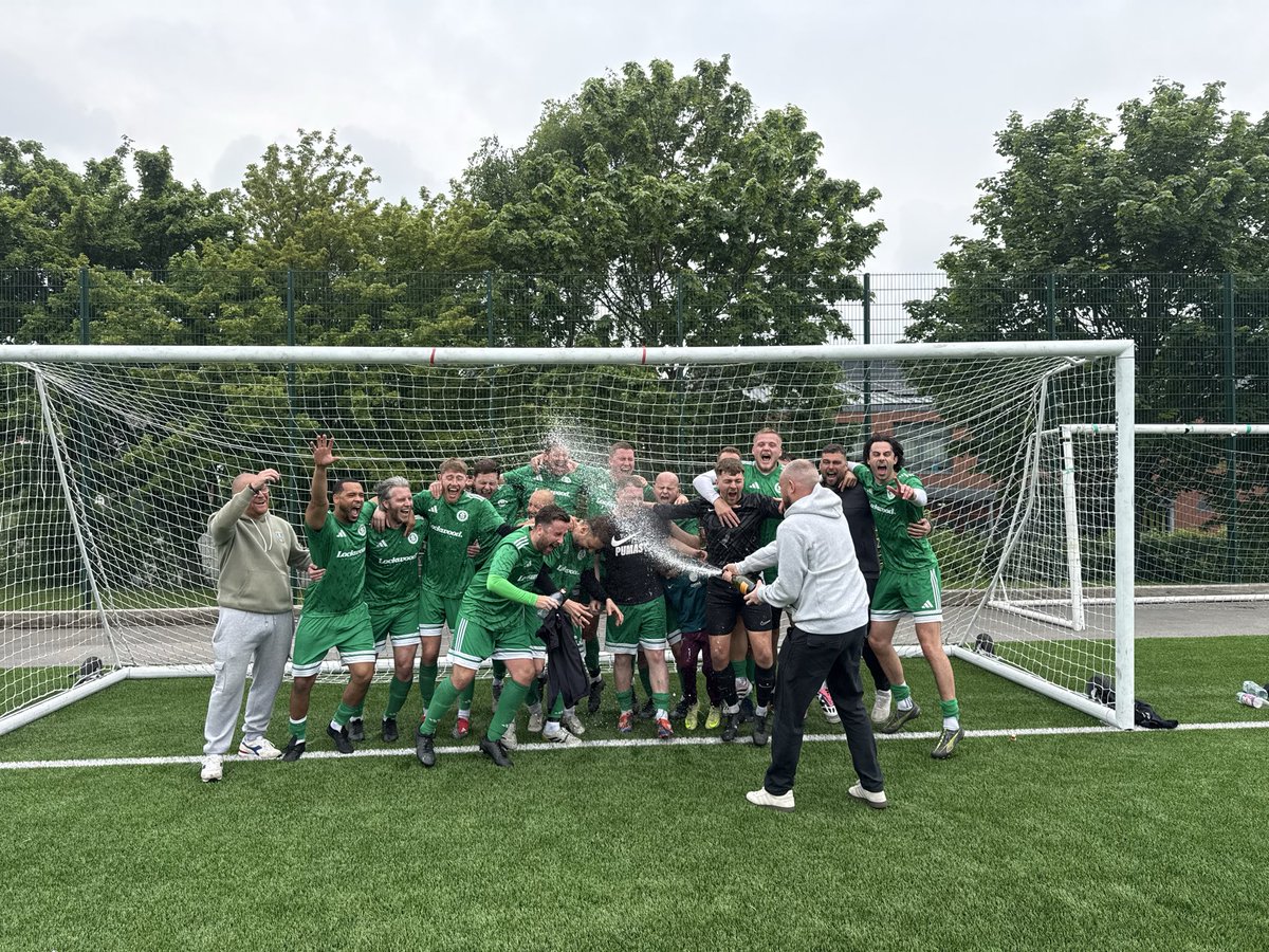 Pumas_Mens's tweet photo. Champions  🏆

2-1 win over West End to seal the title. 

4 in row and one last reminder to everyone that you can’t win till we quit. 

Up the fucking Pumas https://t.co/JshaeL1tOT