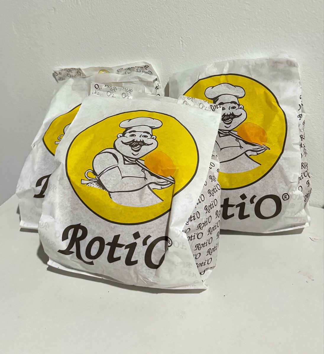 imsadgurlz's tweet photo. abis beli Roti’O..
ga nyangka sempet nemenin dia dari harga 8k dan sekarang udah 15k 😭🥹
alias ikutan naik juga ni yaAllah 💔 https://t.co/BMM9U0G7MI