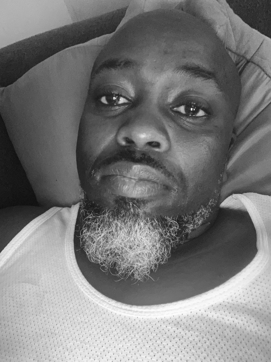 BiguyL's tweet photo. I never share my emotions on social media media but today. I’m so so drained feel empty,giving up, lost and suicidal 💔 https://t.co/DocgVuA8LI