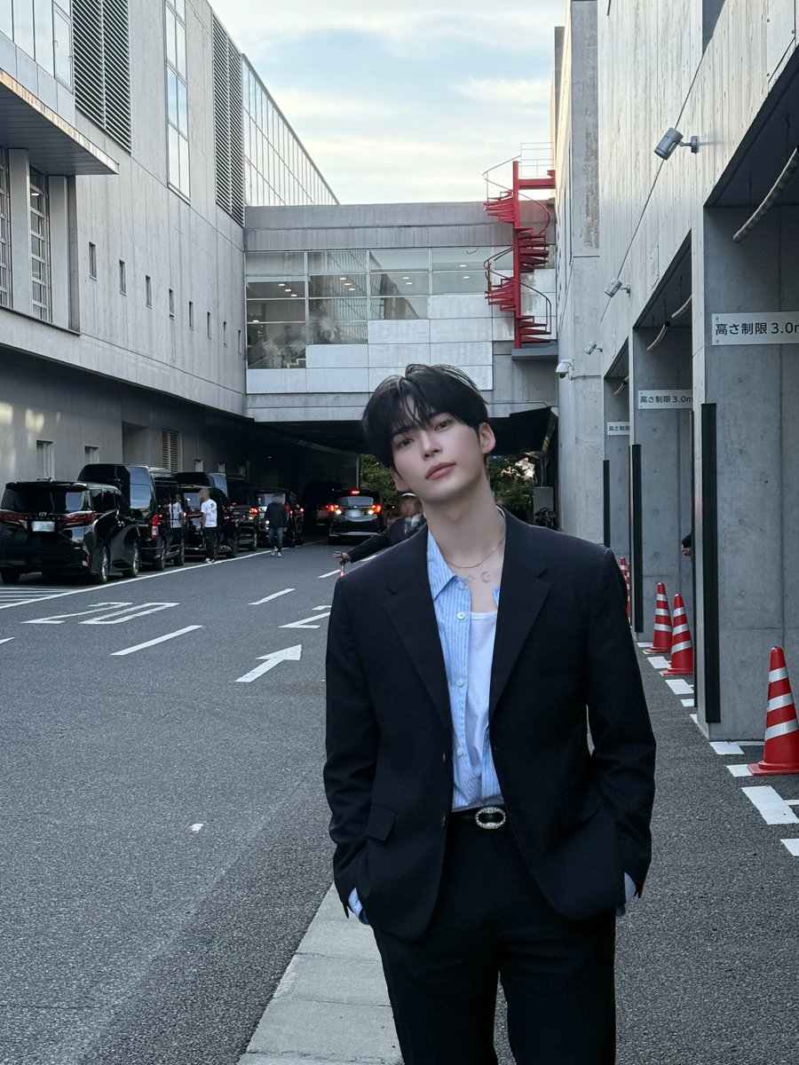 mypluffycloud's tweet photo. 260509 제로베이스원 공식 인스타그램 #성한빈 

let‘s KCON💞 https://t.co/fqZm01QqtO