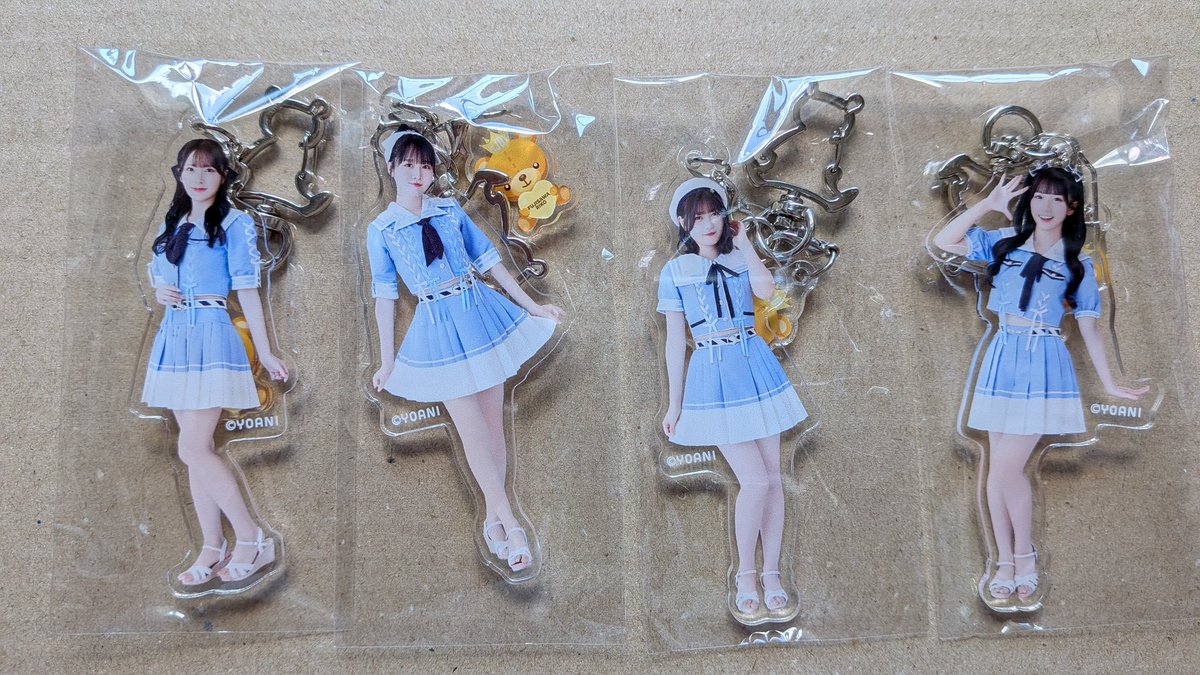 ⭐️逢田珠里依　グッズまとめ　直筆サイン入り生写真　アクスタ　3点セット⭐️ ≒JOY ニアジョイ 逢田珠里依 生写真 無謀人 直筆 サイン - メルカリ