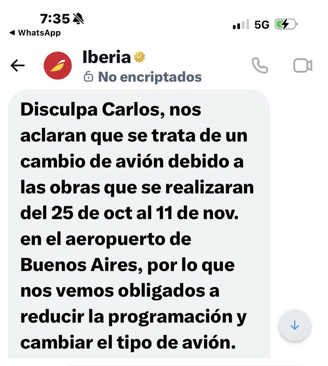 Carlos_Ramirz1's tweet photo. Y así trabaja y funciona @Iberia una compañía que no asume equivocaciones y encima te intenta engañar cobrándole una clase premium y cambiándola por una económica…… a alguien más le suena a robo? #engaño #estafa #nomeroben https://t.co/KmNGeV37kb