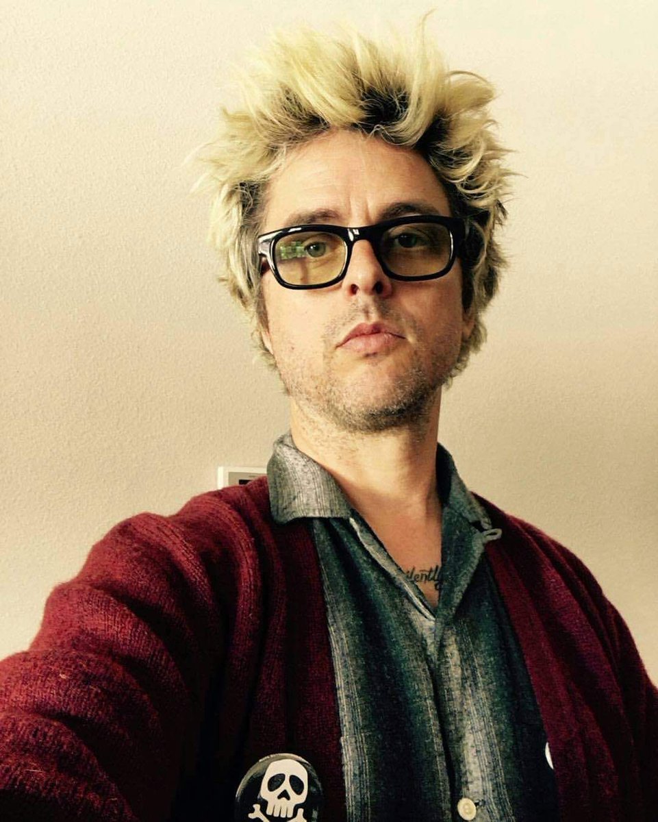 daily billie joe armstrong tweet media