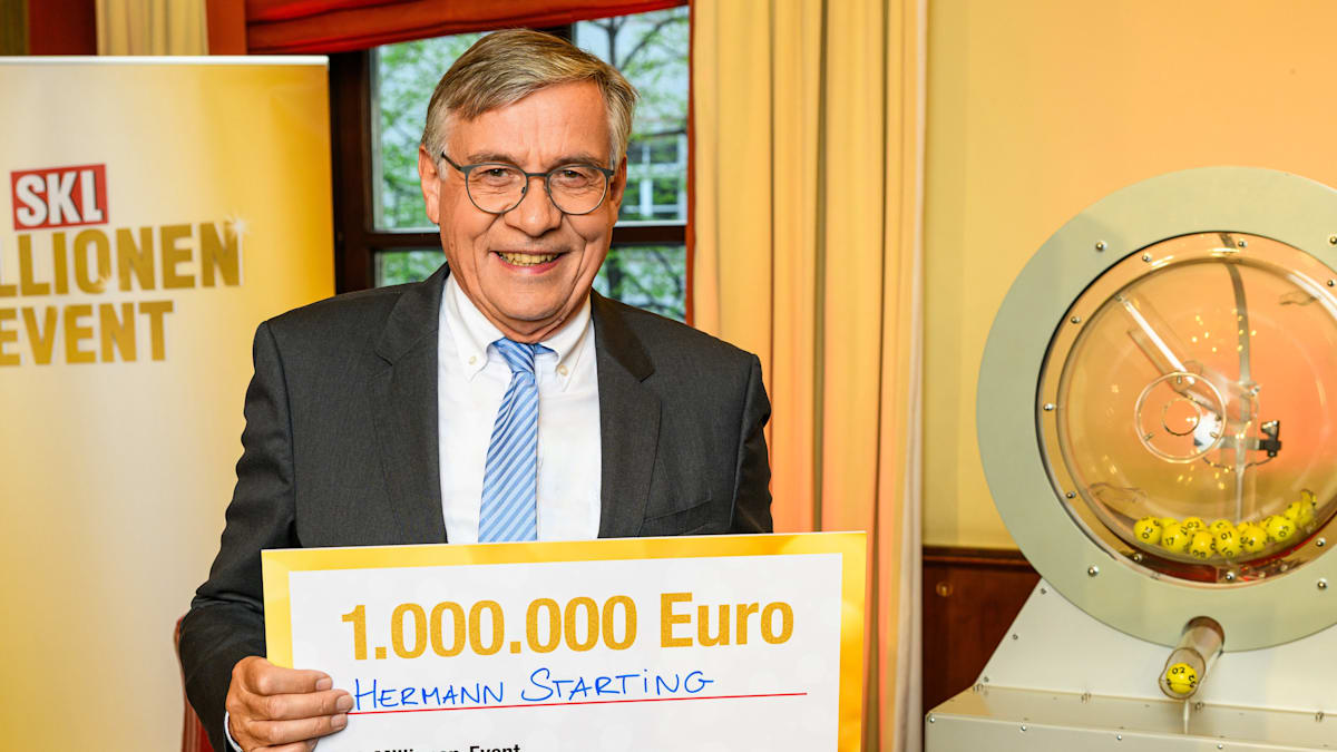 welt's tweet photo. Schwiegervater von Hendrik Wüst gewinnt eine Million Euro https://t.co/ZJ28xVRSq6 https://t.co/boNXSoDMjl
