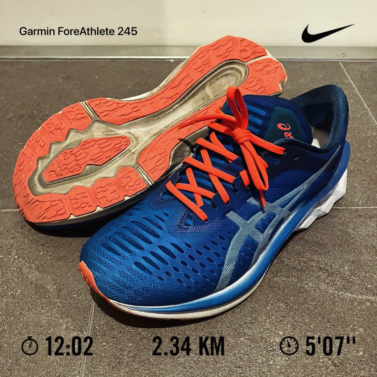 iitaihoudai2001's tweet photo. 1km走って一日休み、昨日は2km。これで本来の練習量に戻ってきた！と喜びたいところだけど、相変わらず右膝の挙動は不安定で、走った後は皿の痛みも出てきた。とにかく無理せず慎重に継続する。30日はMDCの1500ｍにエントリーしてしまったが、あまり出ることは想定していない。
#NOVABLAST #NOVABLAST3 https://t.co/SwqQDA7dUH